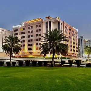 Golden Tulip Mascate