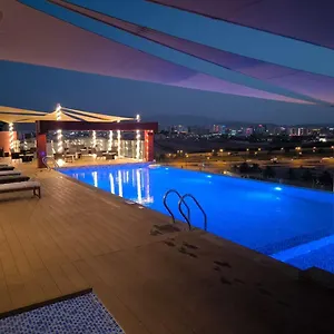 Carnelian - Airport 4*