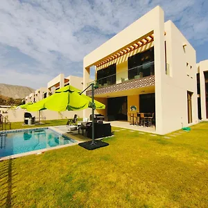 Villa-Bay *