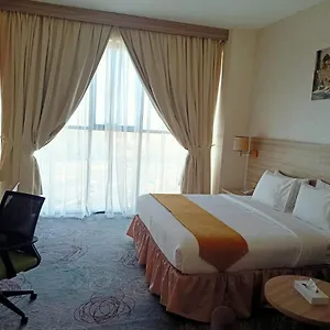 Hotel Grand Tourist 3*