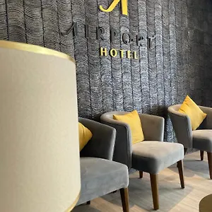 The Airport Hotel Mascate