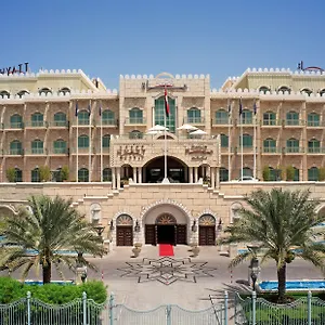 Grand Hyatt Отель 5*
