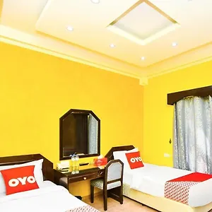 Marina Hotel 3*